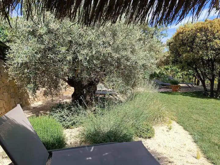 L'Autre Perle, Balneo En Supplement, Le Clos Des Perles Tourtour Exteriör bild