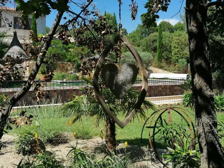 L'Autre Perle, Balneo En Supplement, Le Clos Des Perles Tourtour Exteriör bild