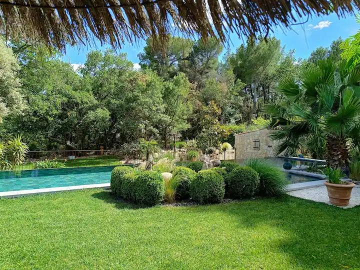 L'Autre Perle, Balneo En Supplement, Le Clos Des Perles Tourtour Exteriör bild